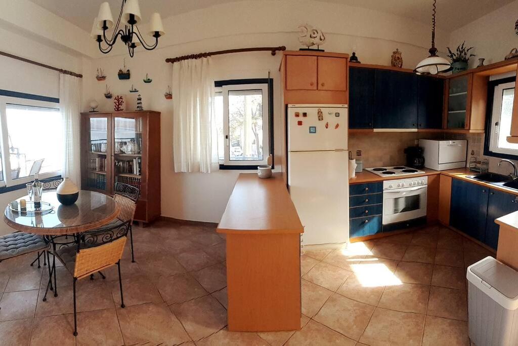Ocean Vista Retreat Villa Skala Polichnitou Exteriör bild